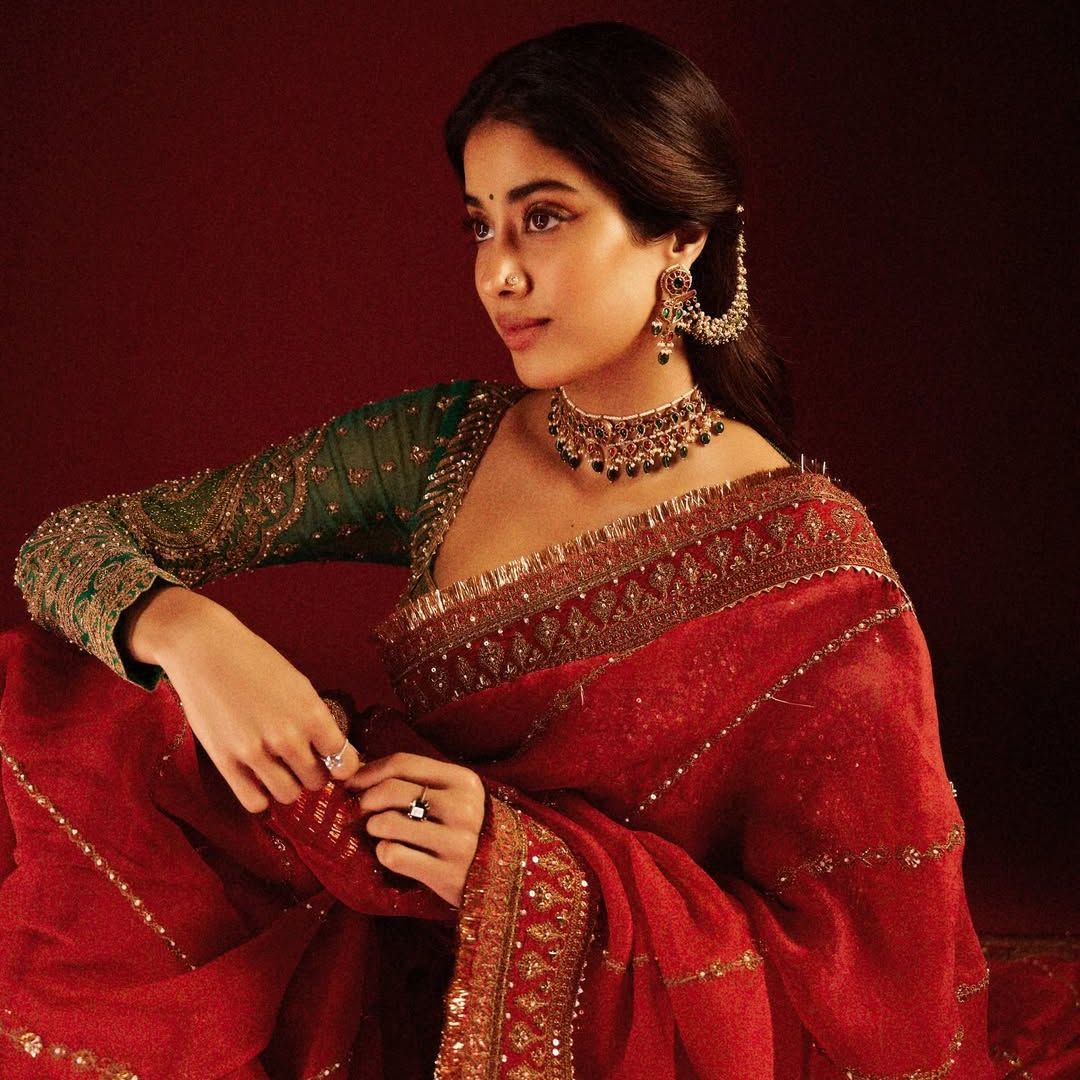 9 standout saris from Janhvi Kapoor’s closet
